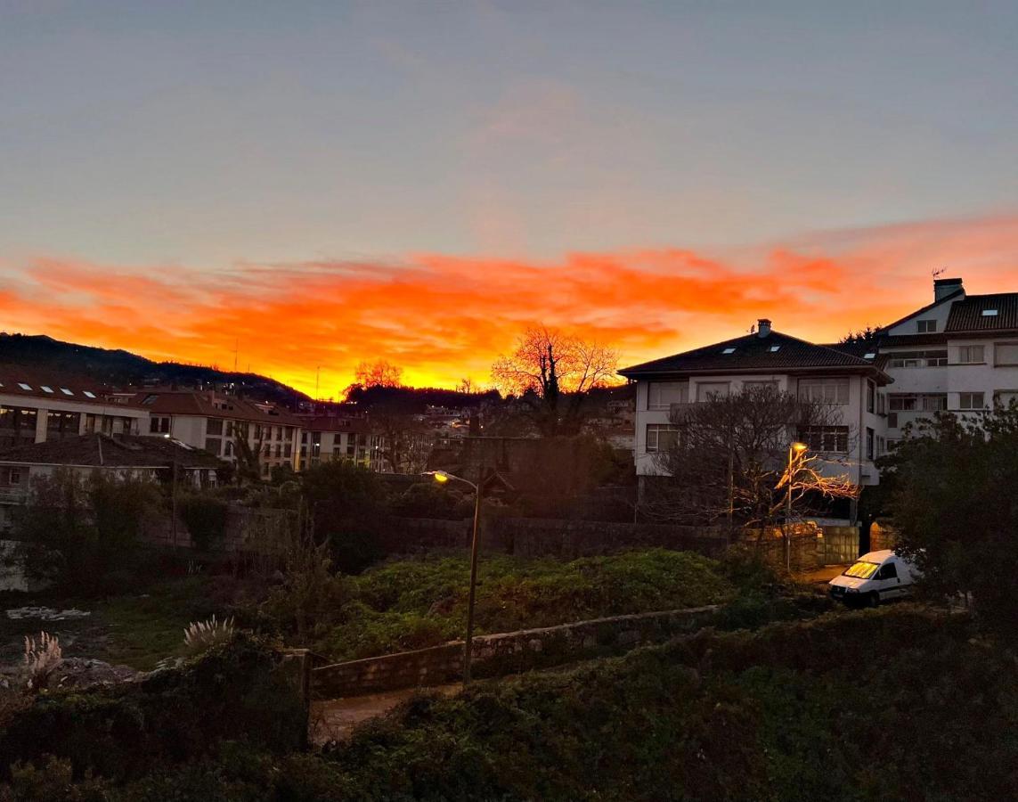 Holibai, Amodino, Agradable Y Hogareno Apto Con Parking, Baiona Exteriör bild