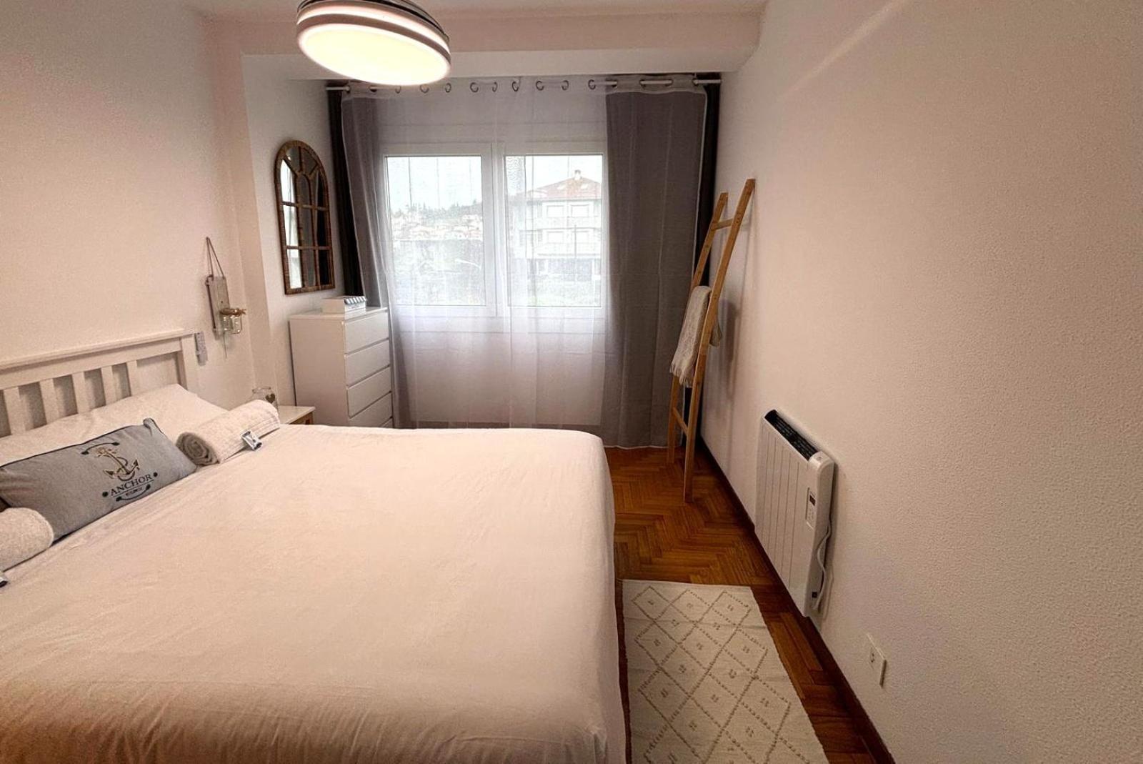 Holibai, Amodino, Agradable Y Hogareno Apto Con Parking, Baiona Exteriör bild